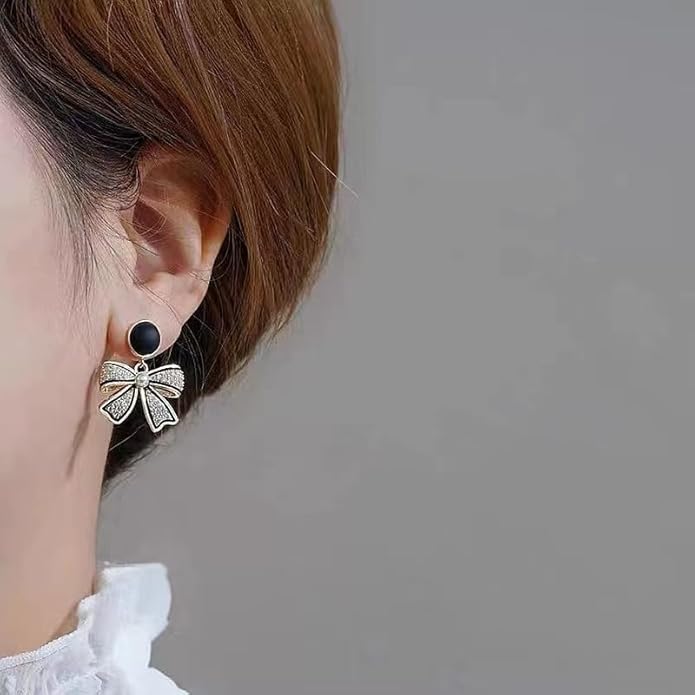 Bow shaped Earrings for women