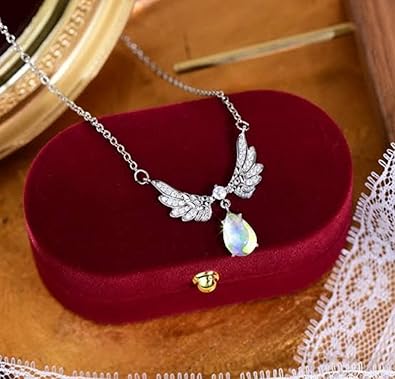 Angel wings necklace for women