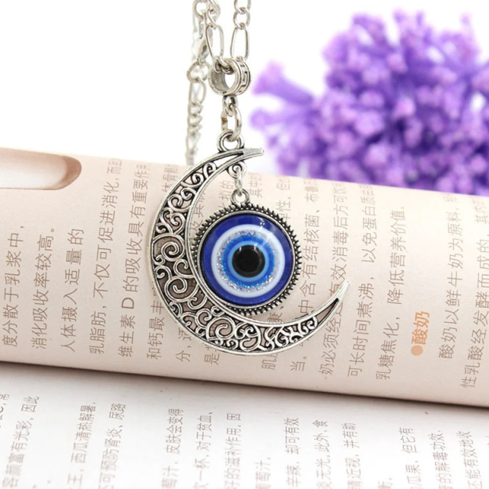 Evil eye necklace with Moon