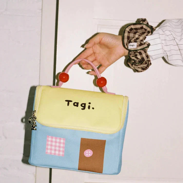 Cute Little House Design Make up Bag (Random Shade)