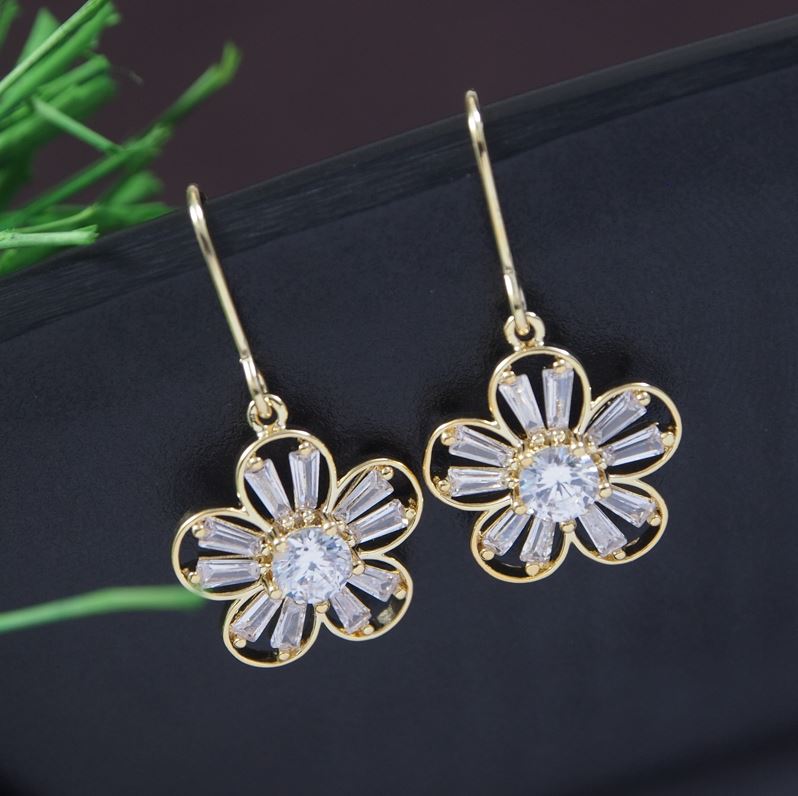 Korean Sunshine Cz Flower Earring - KRNER 5369