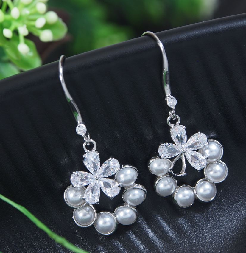 Korean Crystal Flower Pearl Drop Earring - KRNER 5363