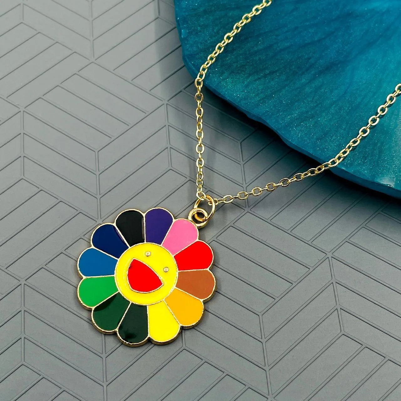 Colourful flower neck chain