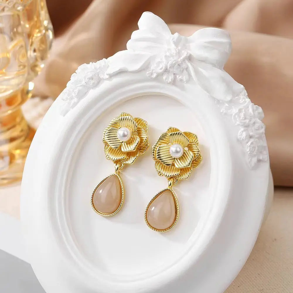 Flower and Pearl Earrings for women