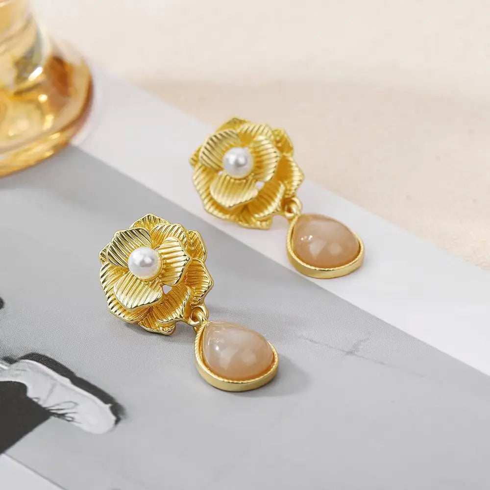 Flower and Pearl Earrings for women