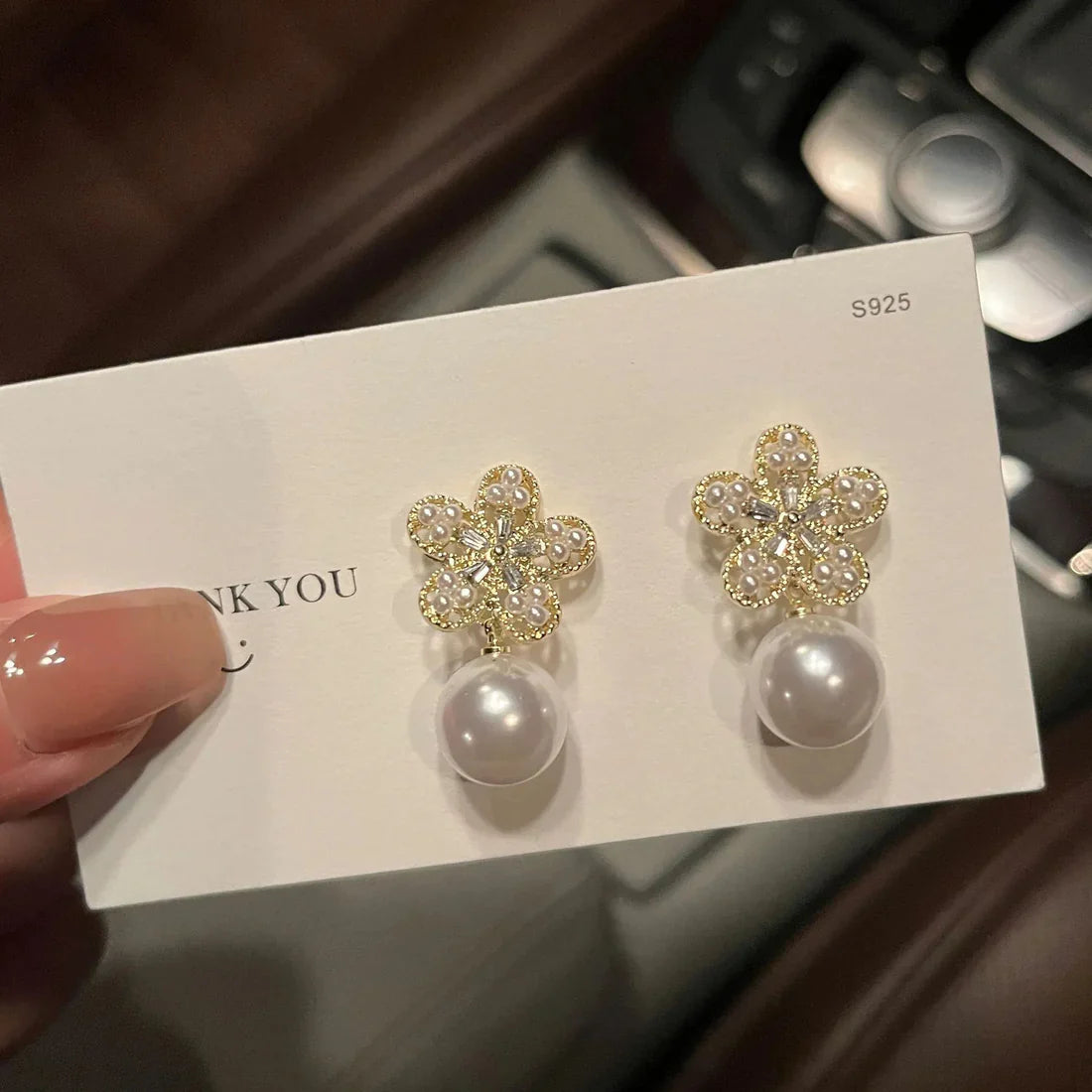 Crystal Flower Shape Korean earring